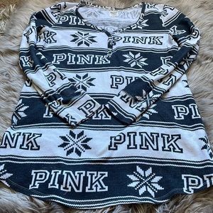 🌵3 for $15🌵 PINK Victoria’s Secret top
